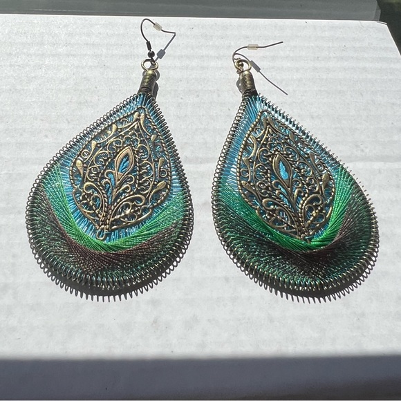 MI AMORE Peacock Dangle-Earrings Colorful & Silver-Tone Colored - Picture 2 of 9